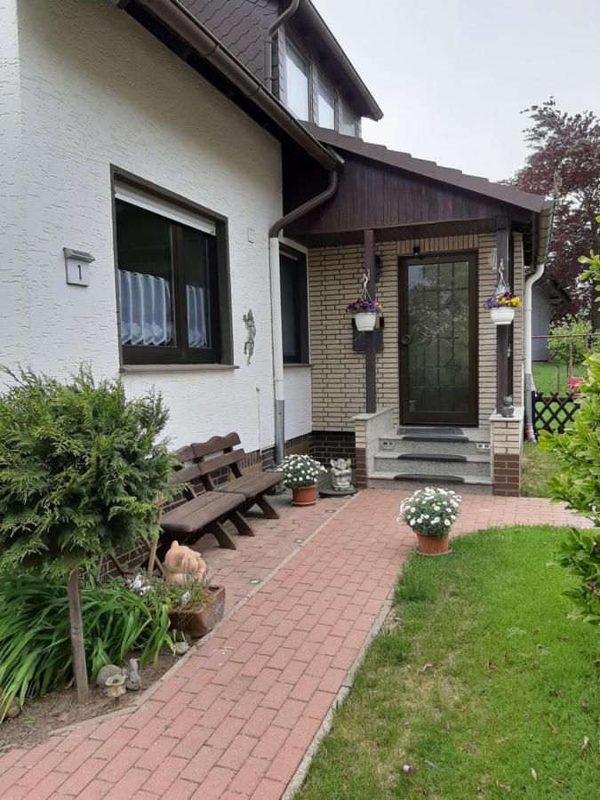 Familienfreundliche Ferienwohnung Auf Dem Lande Monteur Wohnung ヘッシシュ・オルデンドルフ エクステリア 写真
