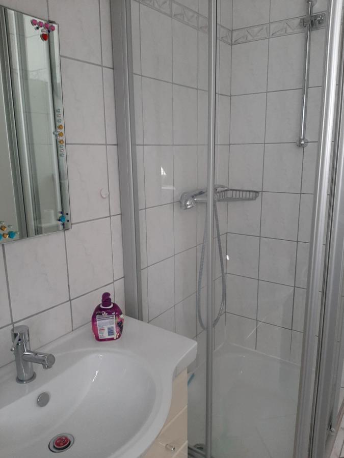 Familienfreundliche Ferienwohnung Auf Dem Lande Monteur Wohnung ヘッシシュ・オルデンドルフ エクステリア 写真